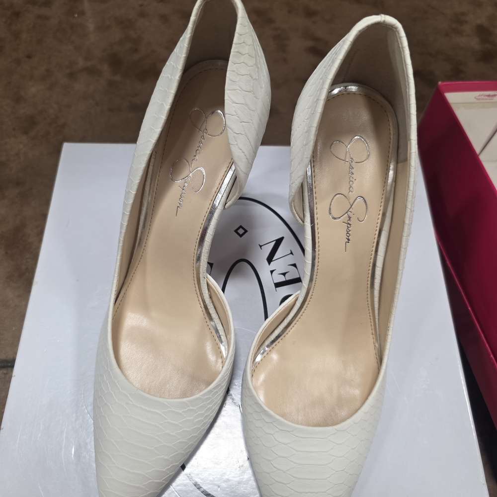 Jessica Simpson White Suede Heels